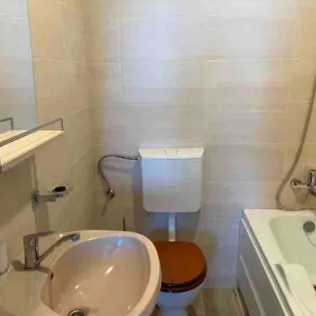 Seaview 3 Rooms Apartment Appartement Constanţa